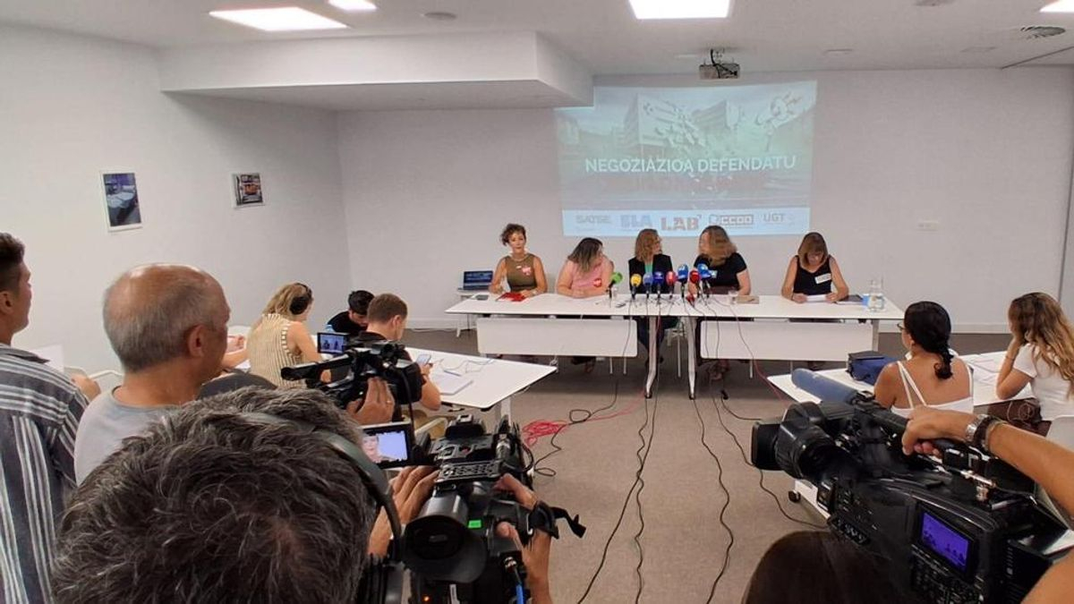 La mayoría sindical de Osakidetza irá a la huelga en otoño contra las mejoras laborales sólo para médicos