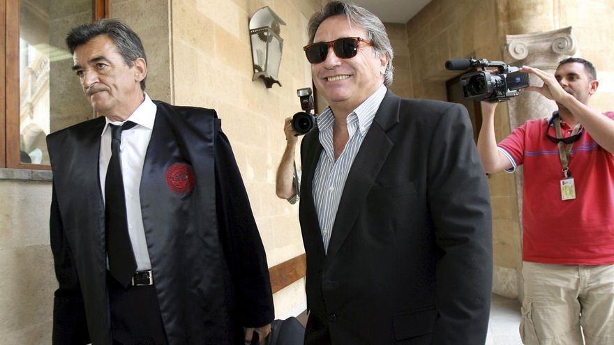 Reelegido un edil mallorquín condenado por corrupción y juzgado por difundir "20 formas de matar a una mujer"