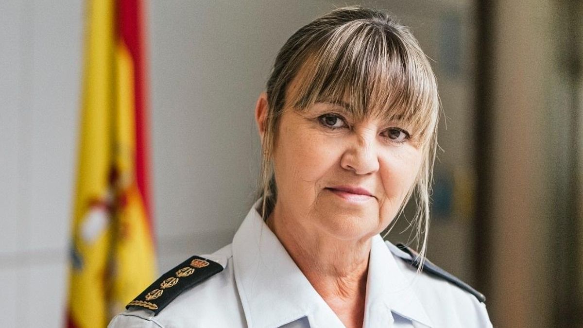 Cesa la jefa superior de la Policía Nacional en Cantabria por petición propia