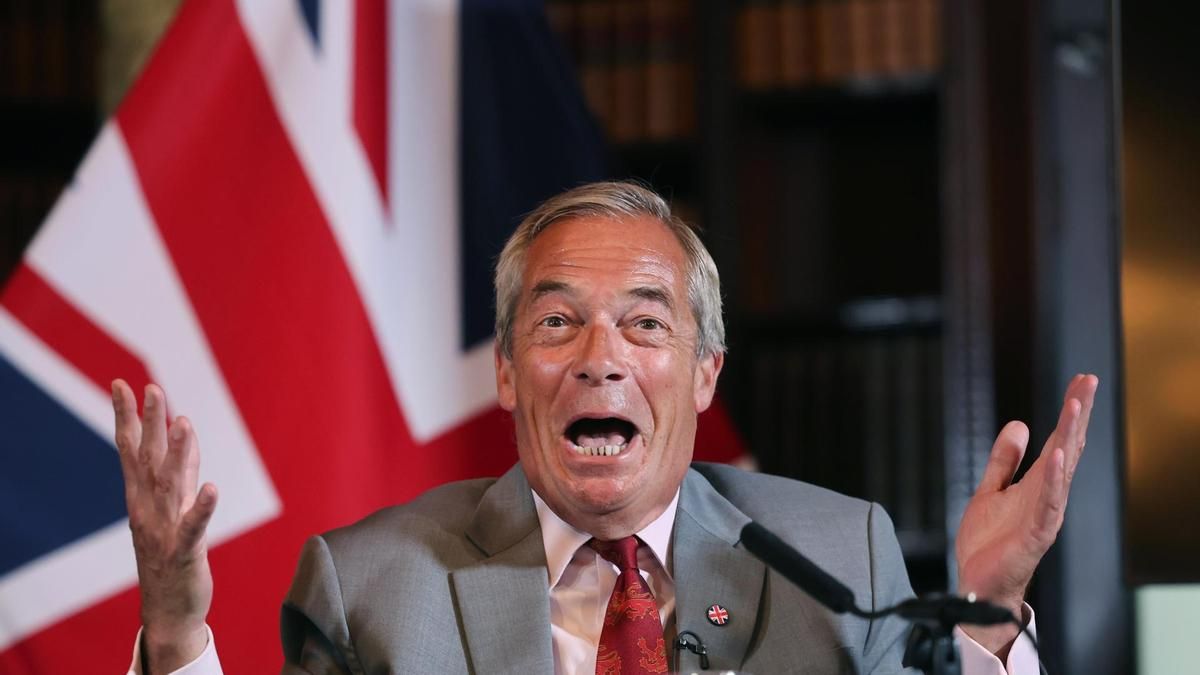 Nigel Farage le ha ganado a 'Conde Caracubo', pero se enfrenta a graves problemas y lo sabe