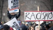 Protestas raciales en EEUU tras la muerte de dos jovenes negros a manos de la policia