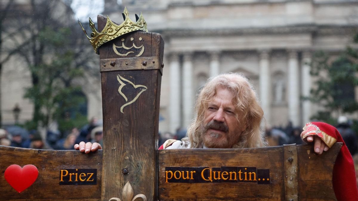 La policía detiene a 11 personas en Francia por la muerte de un activista ultraderechista tras una paliza