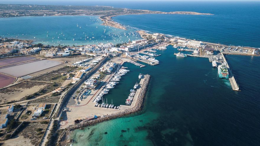 Adiós a una anomalía histórica: el Congreso activa la reforma constitucional para dotar a Formentera de senador propio