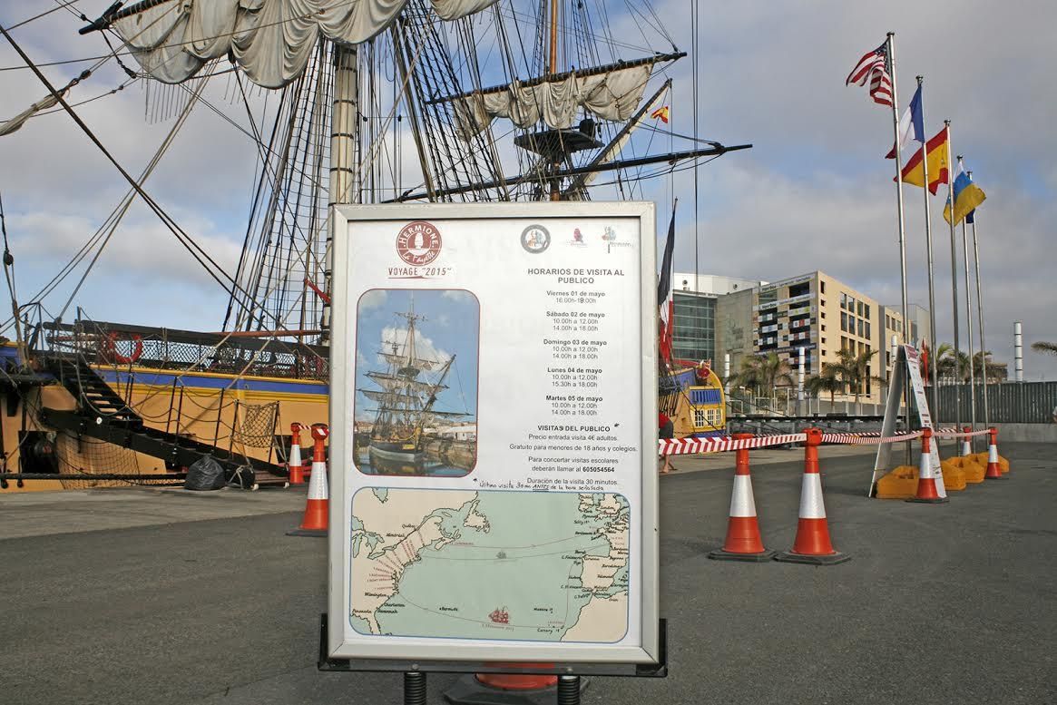 'L’Hermione', en el muelle de Santa Catalina. (ALEJANDRO RAMOS)