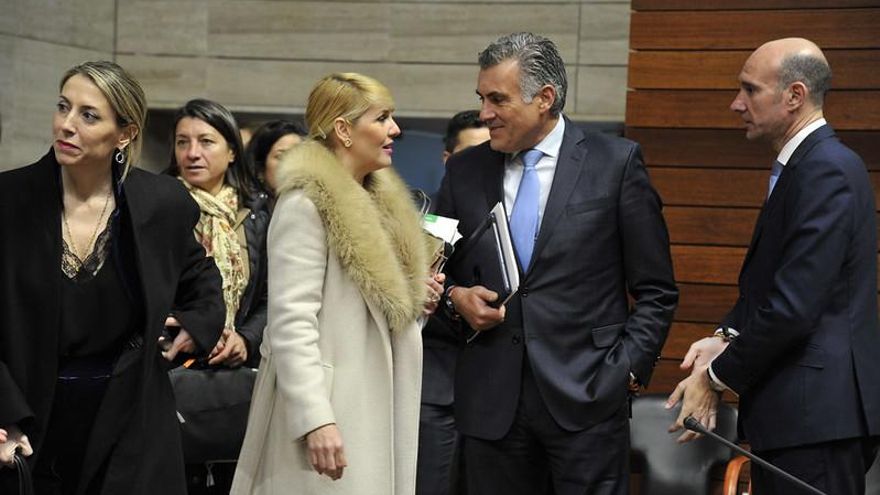 La mayoría PP-Vox fulmina las enmiendas de PSOE y Unidas contra los presupuestos Extremadura 2024