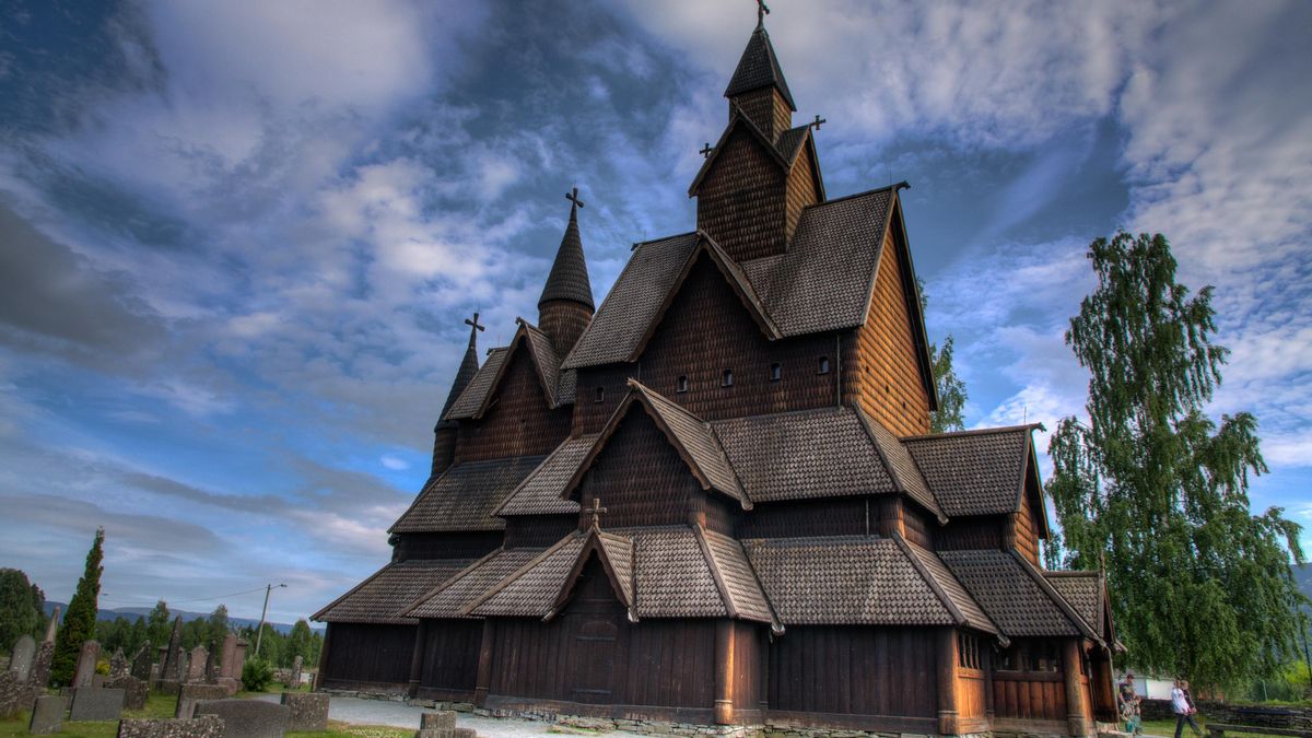 Stave church de Heddal