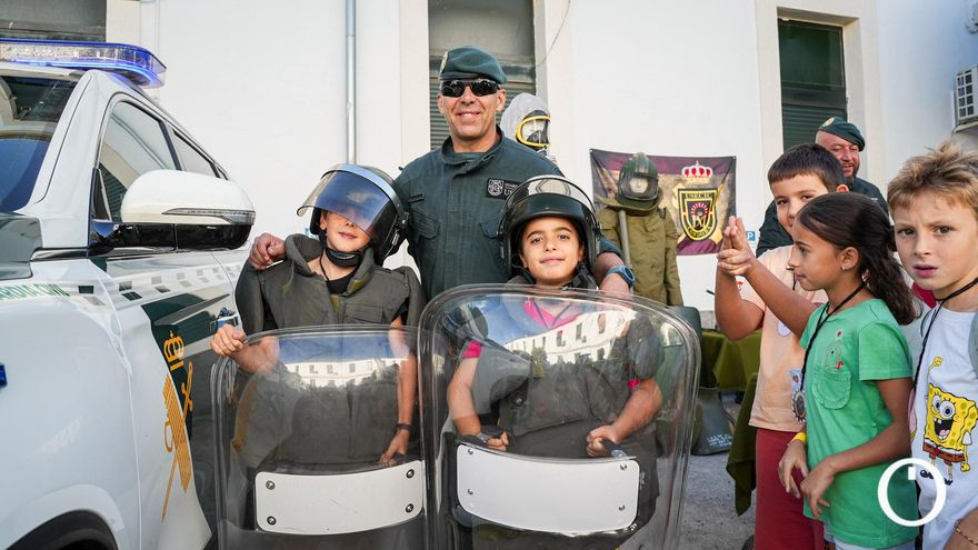 Las imágenes de la jornada de puertas abiertas y exhibición de medios de la Guardia Civil