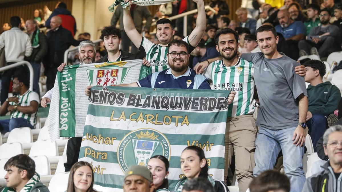 Grada Blanquiverde del Córdoba CF - FC Andorra