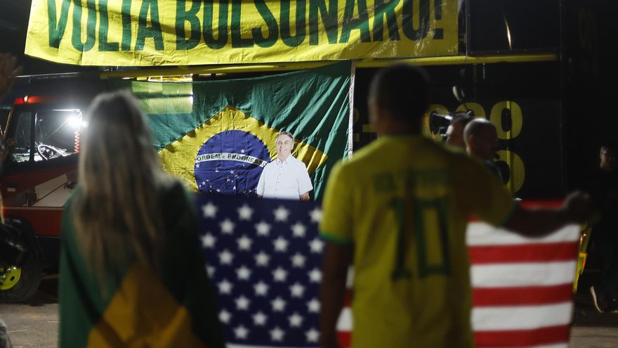 El abrazo del oso de Trump a la extrema derecha de Brasil acelera el fin del clan Bolsonaro