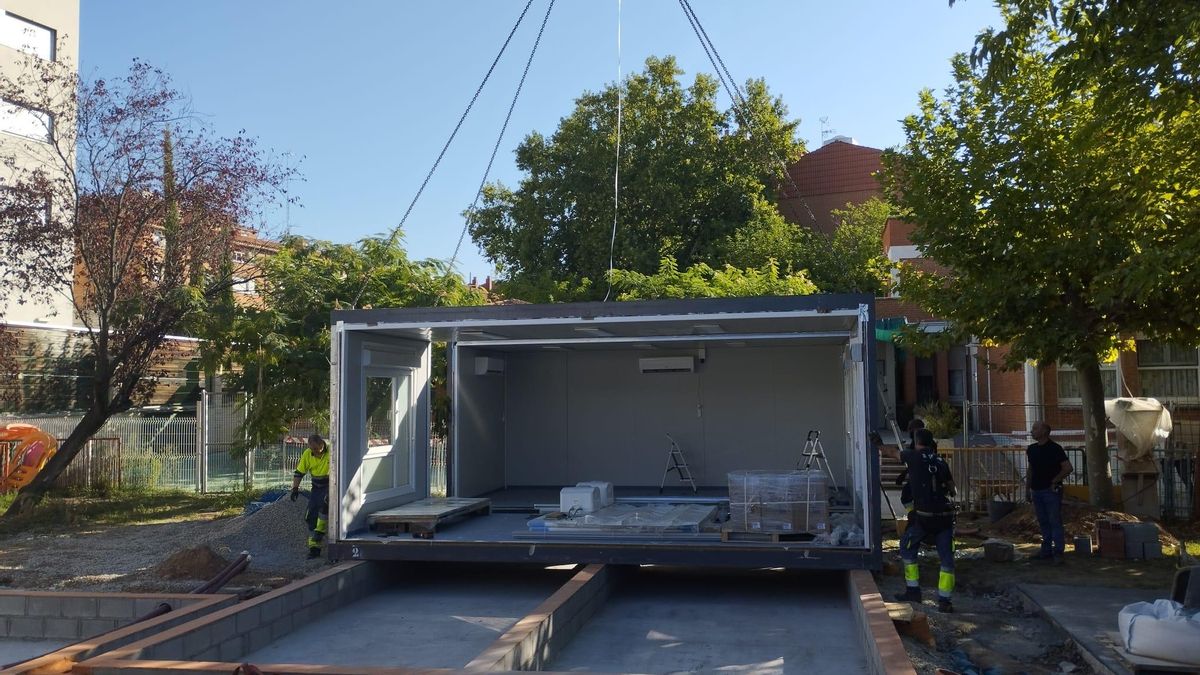 Vuelta al cole en Arnedo con las obras sin terminar: "Las nuevas aulas no están listas y parte del patio inutilizado"