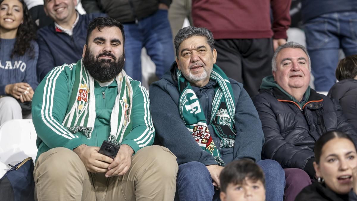 Grada Blanquiverde del Córdoba CF - FC Andorra