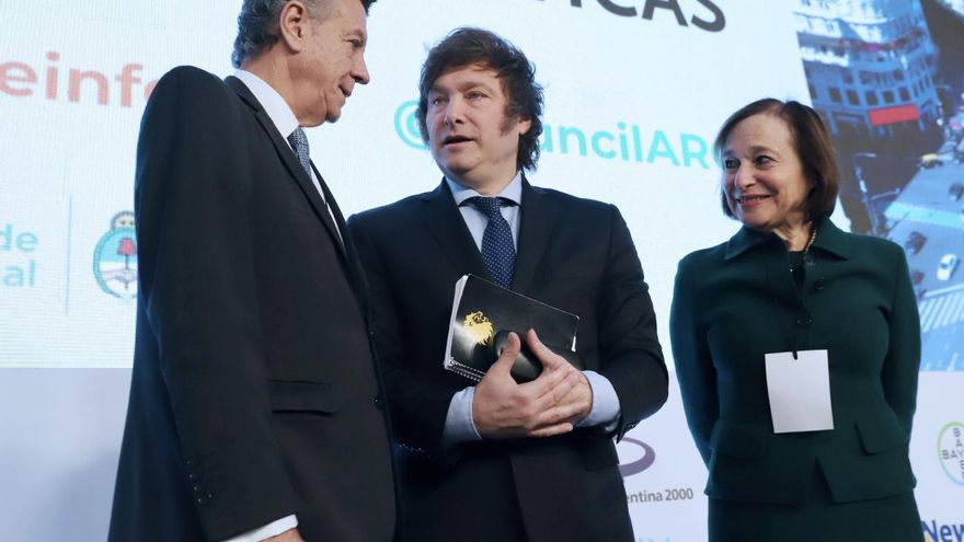 Milei buscó el aplauso de los empresarios llamándolos héroes, pero no lo logró