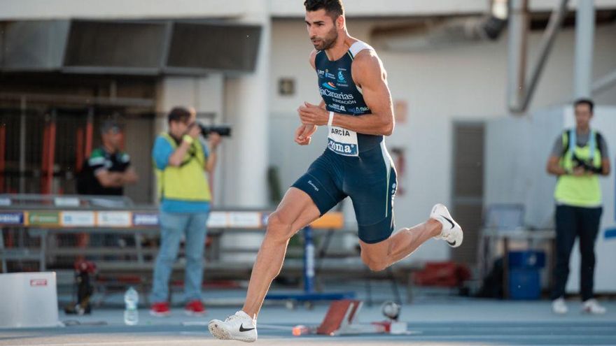 Samuel García y Darwin Echeverry estrenan la temporada en Barcelona y Valencia