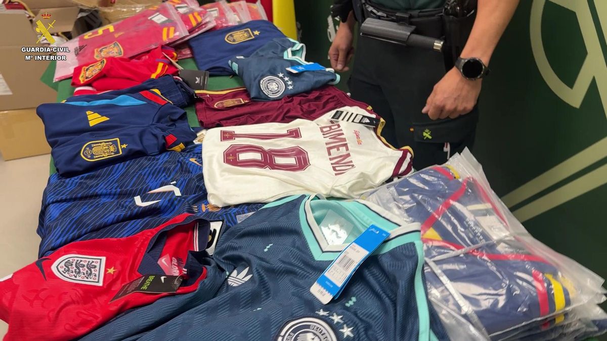Incautación ropa falsificada