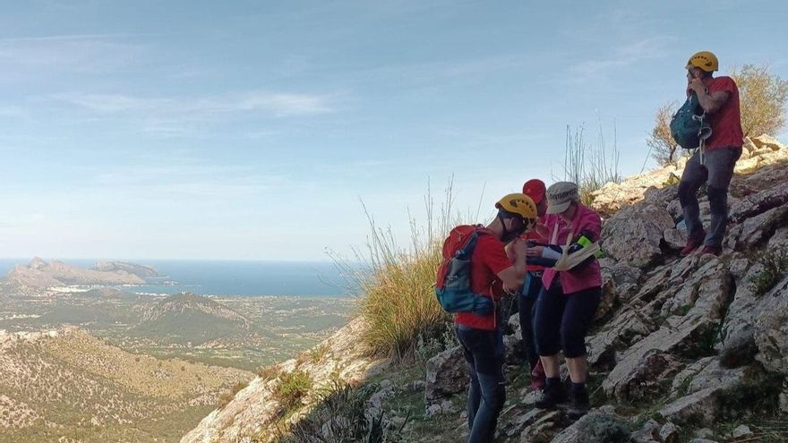 Los bomberos de Mallorca, en un rescate.