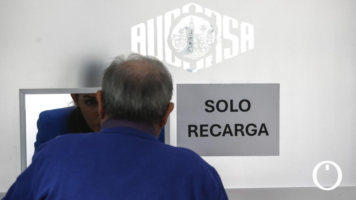Aucorsa asegura que el servicio de recarga 'online' de tarjetas vuelve a estar plenamente operativo