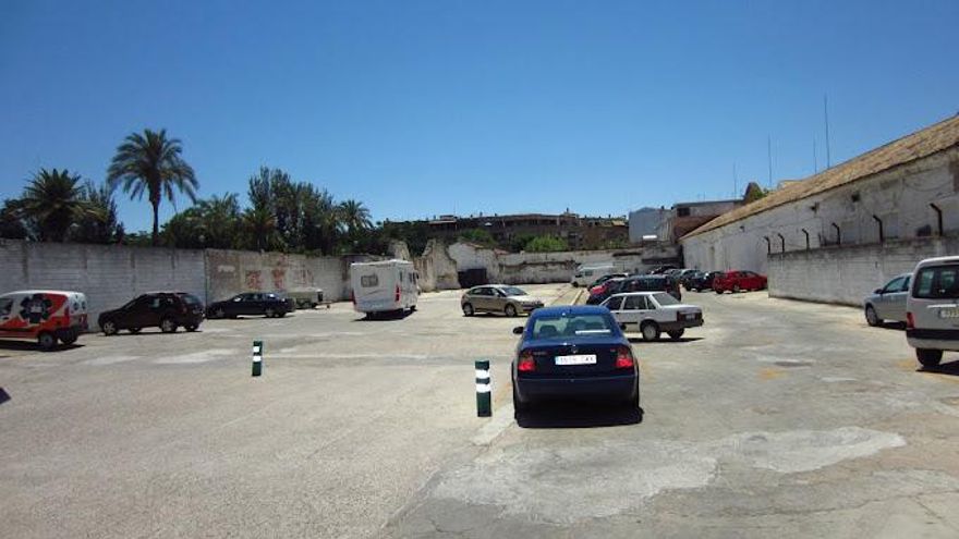 El Ayuntamiento prevé construir un aparcamiento en altura en Lepanto