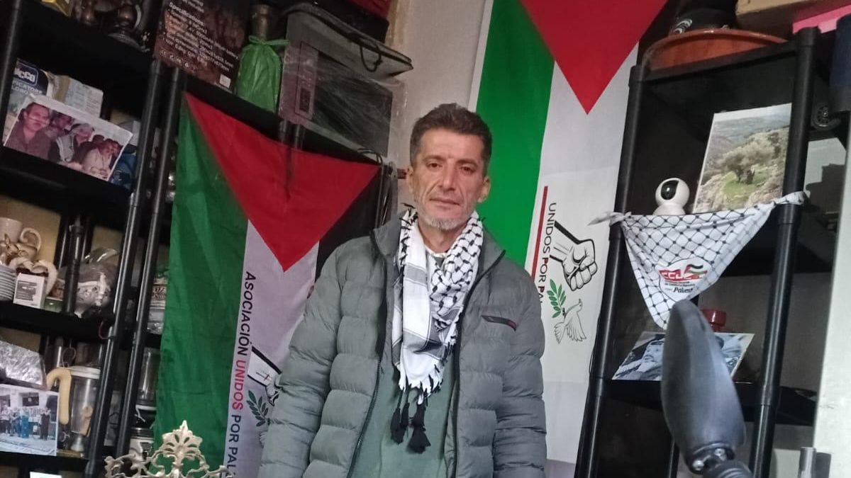 Khaled, refugiado palestino en España, suplica evacuar a su esposa y cuatro hijos del “infierno” de Gaza: “Por favor, ayuda”