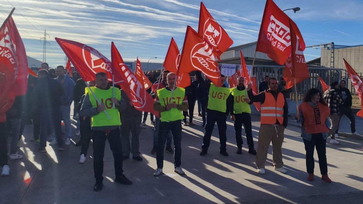 La patronal del sector metal de Ciudad Real defiende su propuesta de convenio colectivo en el segundo día de huelga