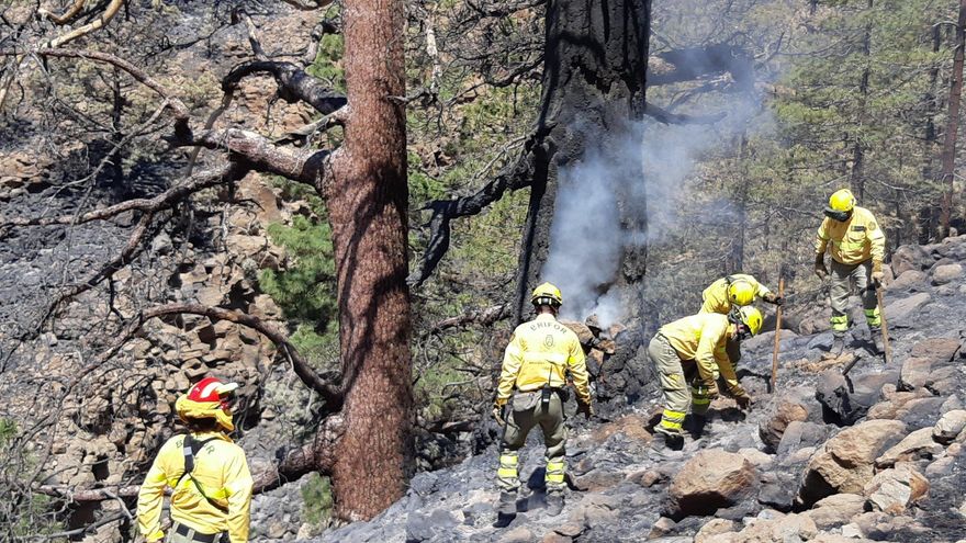 Los montes de Arico, vistos desde el aire tras el incendio