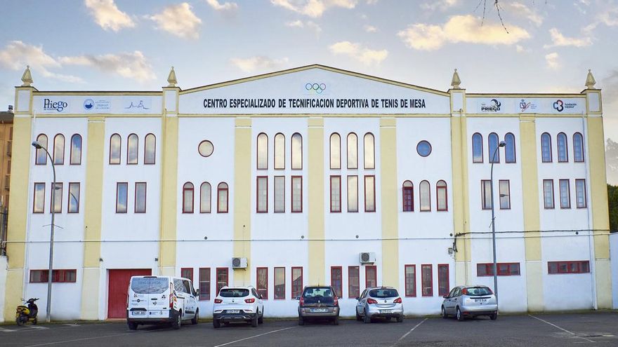 La Federación Andaluza de Tenis de Mesa da la espalda al CETD de Priego