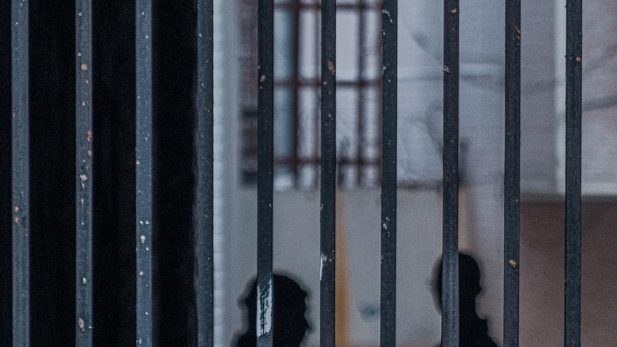 Chile: arresto nocturno para deudores alimentarios