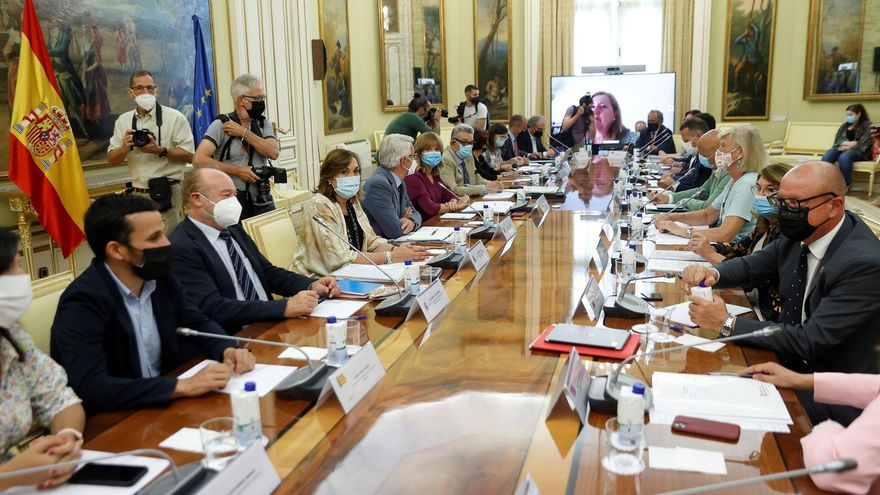 Conferencia Sectorial de Educación que aborda el inicio del curso escolar 2021-2022. EFE/Chema Moya