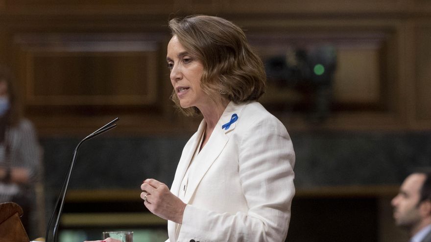 La secretaria general y portavoz del PP, Cuca Gamarra, interviene durante la primera jornada de la 26 edición del Debate sobre el Estado de la Nación, en el Congreso de los Diputados, a 12 de julio de 2022, en Madrid (España).
