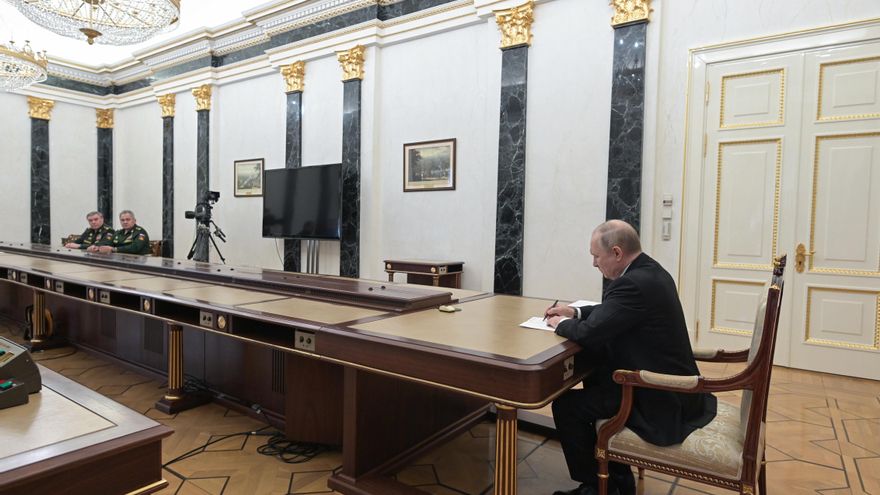 Putin pone en alerta a las fuerzas rusas de disuasión nuclear