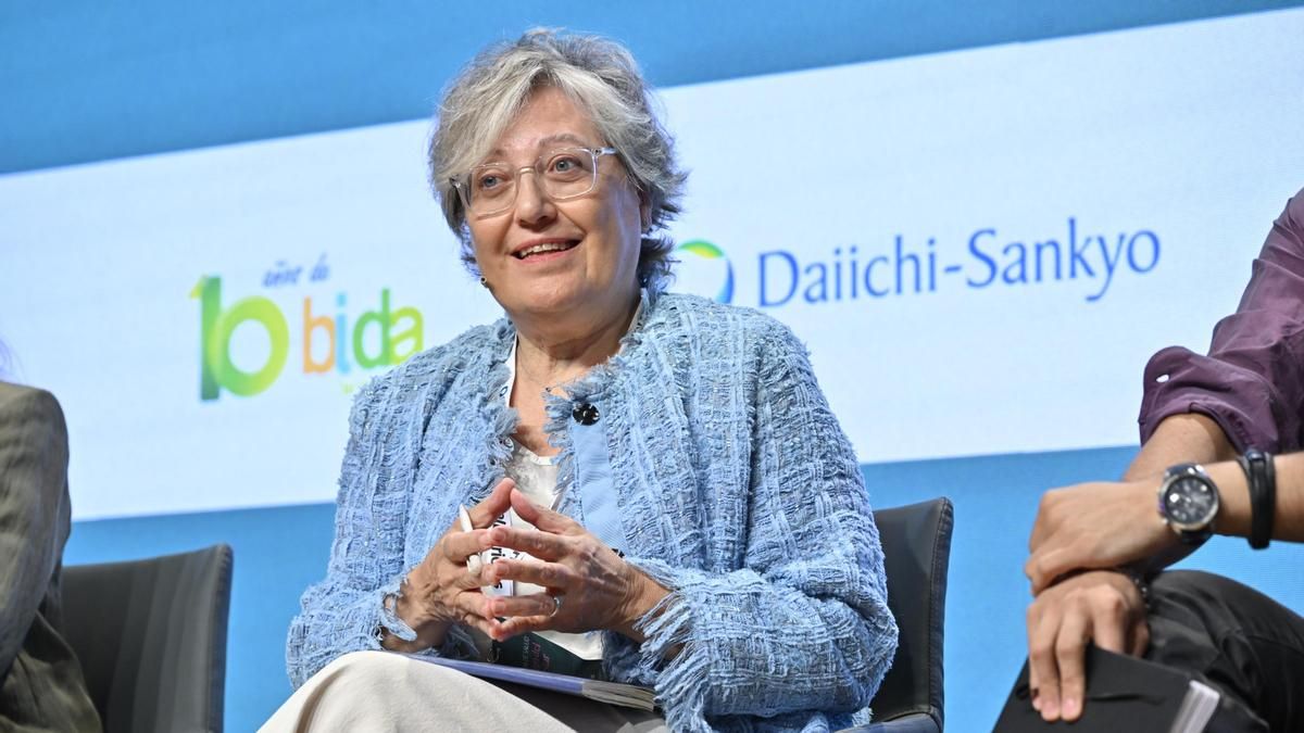 Cristina Avendaño, presidenta de la Federación de Asociaciones científico médicas de España (FACME)