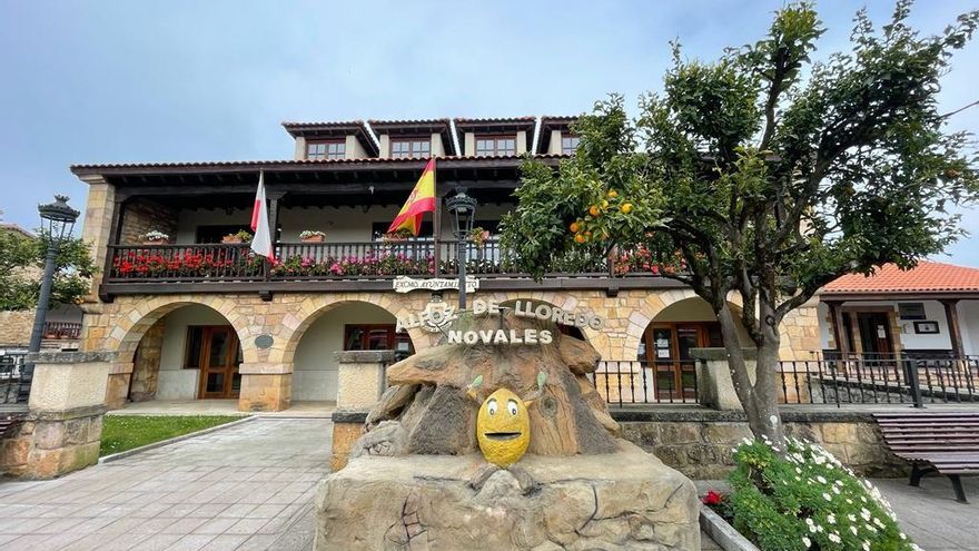 Ayuntamiento de Alfoz de Lloredo.