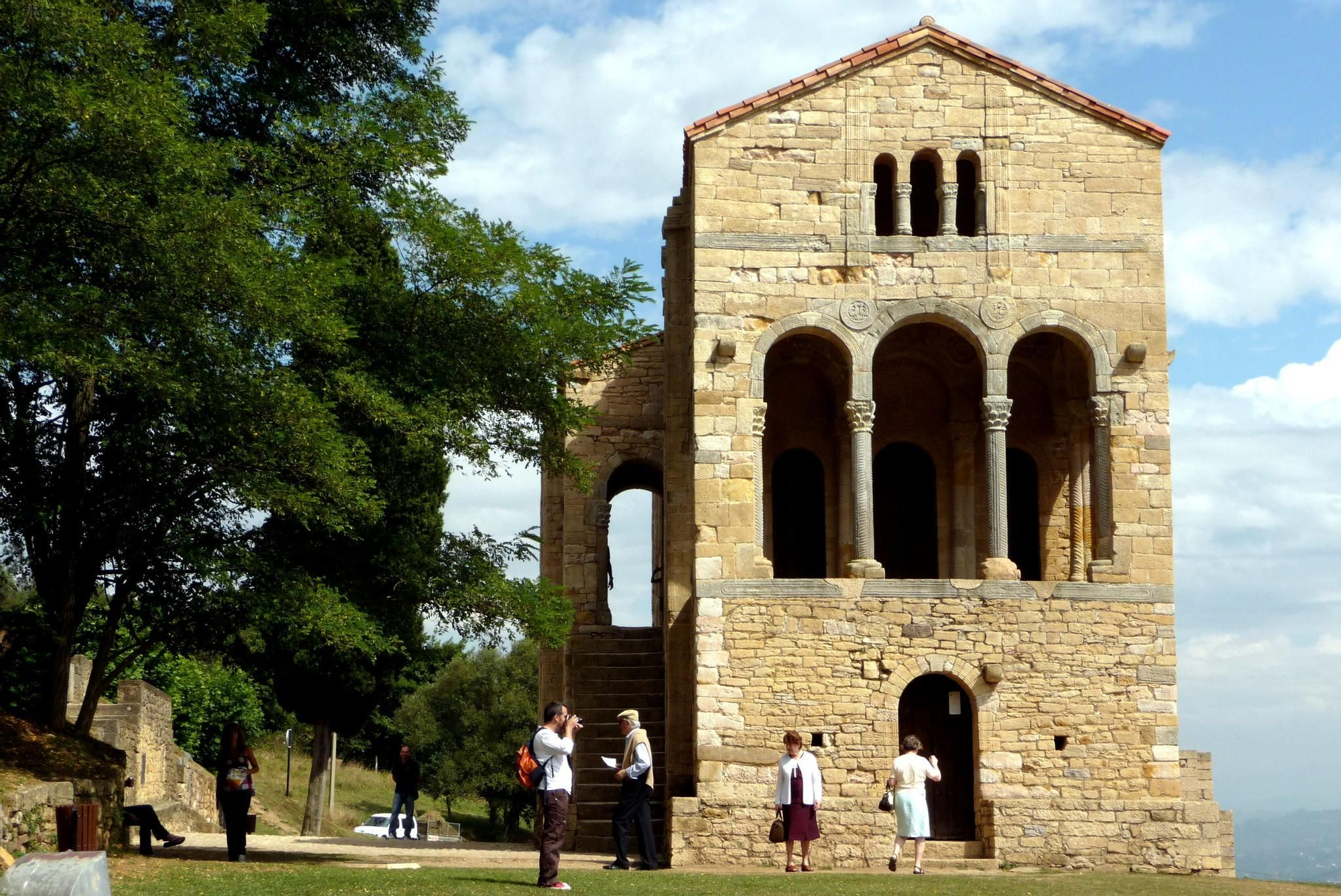 Santa María del Naranco.
