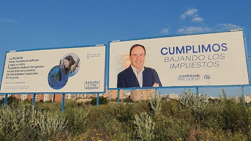 Vallas publicitarias promocionando la figura de Pérez Llorca como presidente.