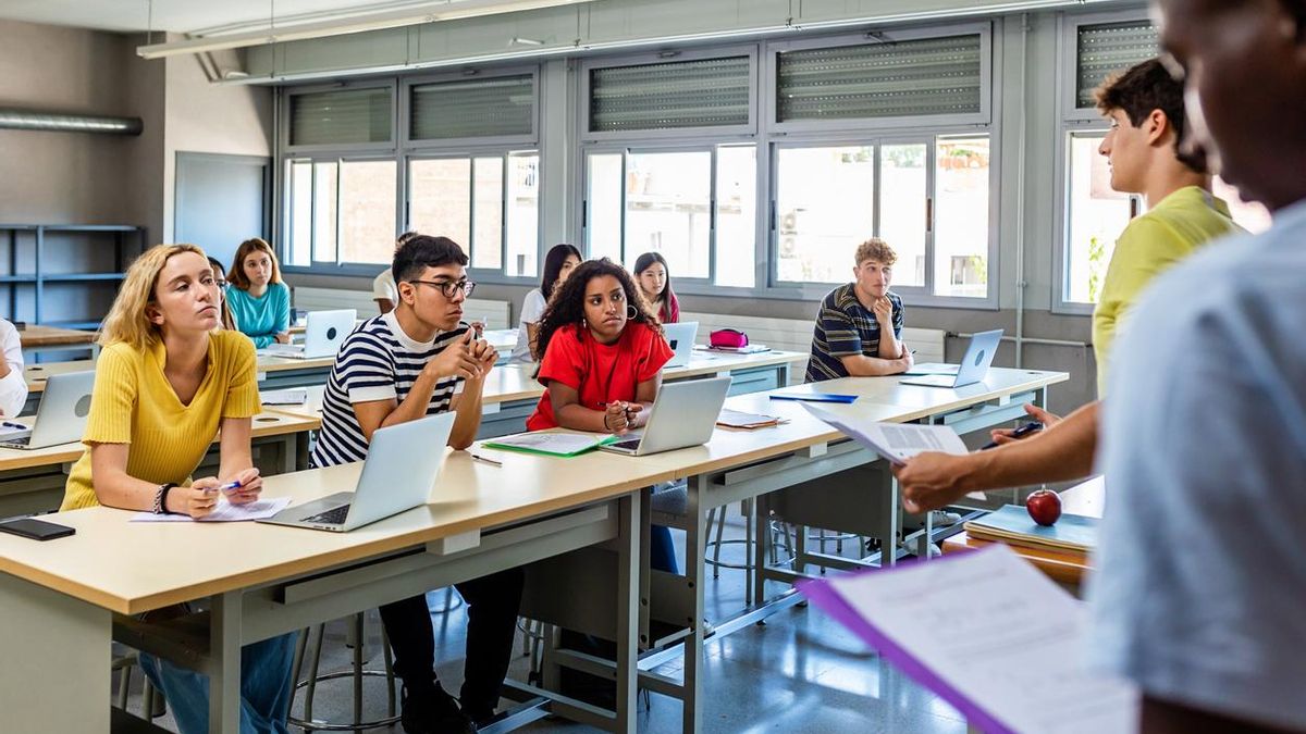Els pressupostos preveuen la incorporació de 4.162 nous mestres al sistema educatiu públic