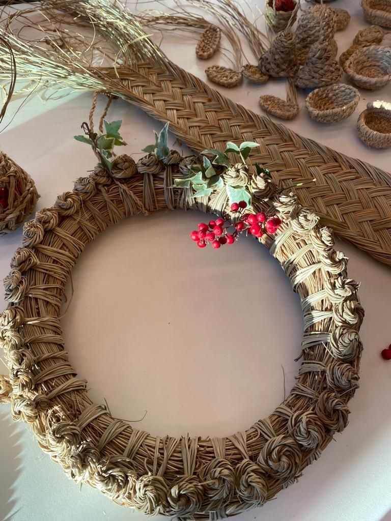 Adorno navideño elaborado con esta fibra natural por 'El Corro de Esparto'