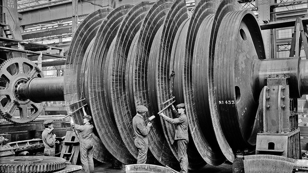 Turbinas del Britannic, tercer y último transatlántico de la clase Olympic.