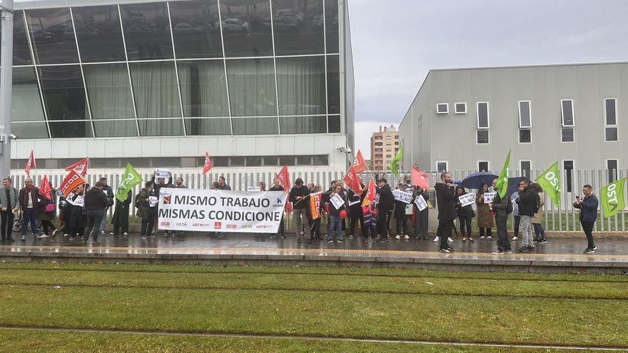 Casi el total de empleados en la contrata para los informativos de Aragón TV paran en el Día del Pilar