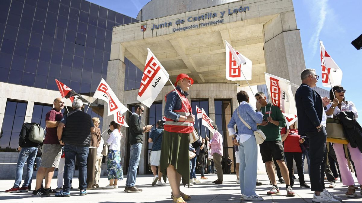 Trabajadores del operativo antiincendios de León alertan de una campaña "muy difícil" y denuncian un operativo "bajo mínimos"