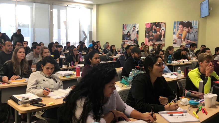 Piden evaluaciones en idioma nativo a estudiantes inmigrantes en EE.UU.