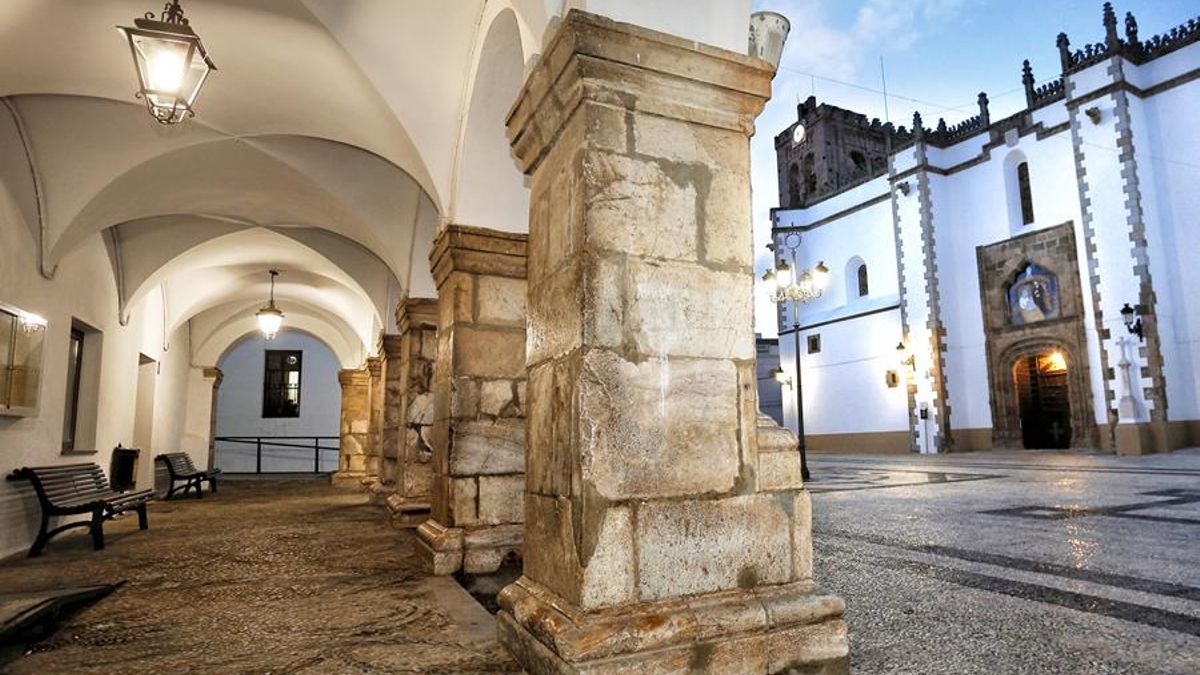 푸엔테 델 마에스트레 시청