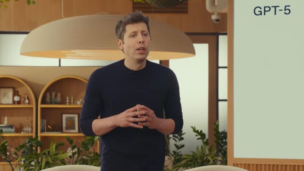 Altman declara el "código rojo" en OpenAI ante el temor de que ChatGPT se quede atrás frente a rivales como Google o Anthropic