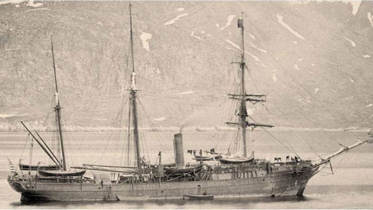 La operación organizada con los buques Bear y Thetis alcanzó al grupo en junio de 1884