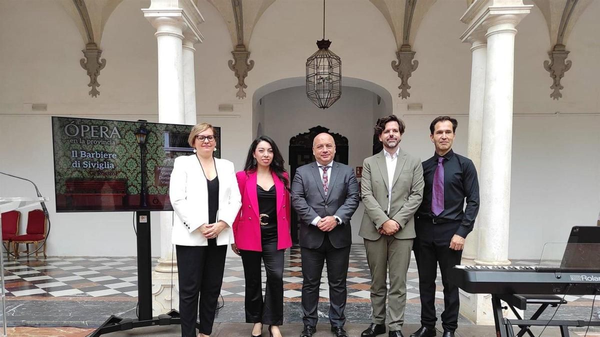La Diputación promociona la ópera en la provincia con la puesta en escena de 'El barbero de Sevilla'