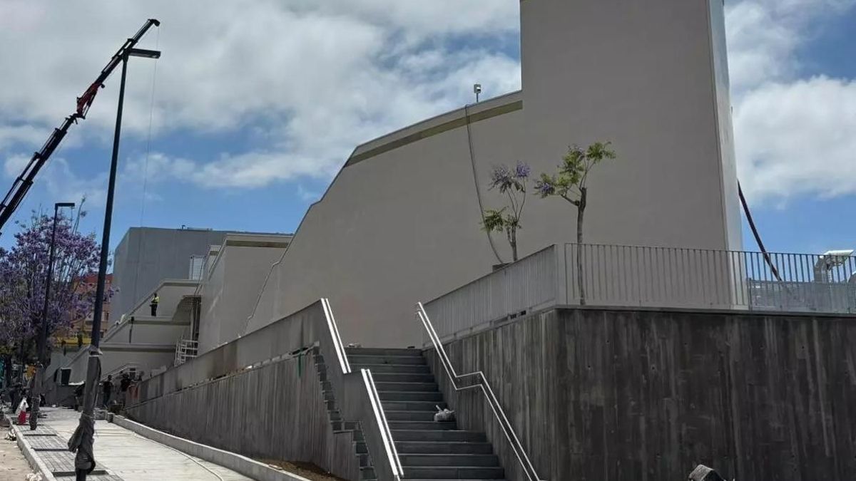 Aplazados los actos inaugurales del Auditorio Insular Tomás Cabrera Martín al no disponer aún de suministro eléctrico