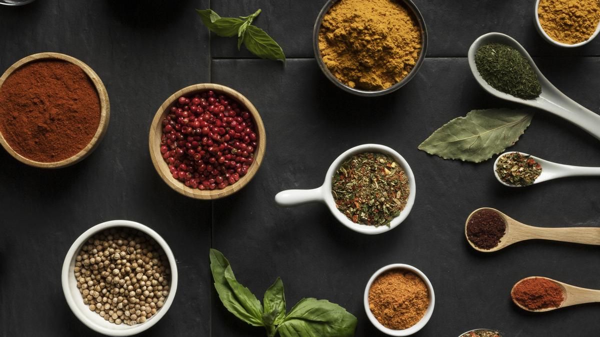 Cuatro especias para realzar tu crema de verduras.