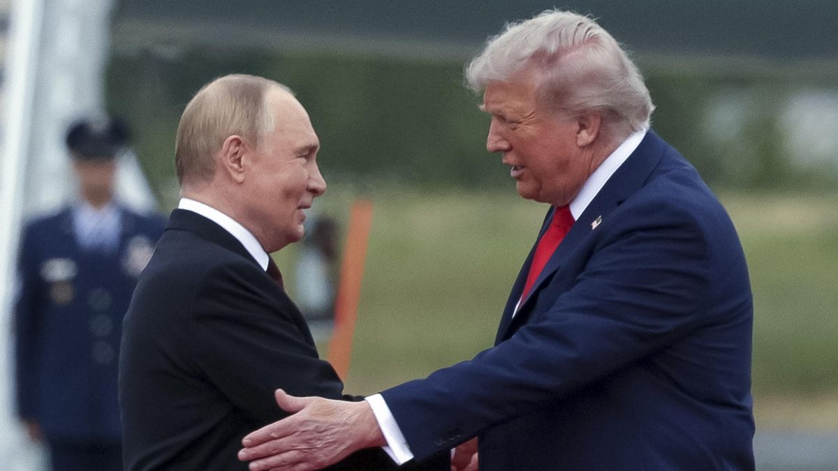Bulgaria abre su espacio aéreo a Putin para hacer posible la reunión con Trump sobre Ucrania en Budapest