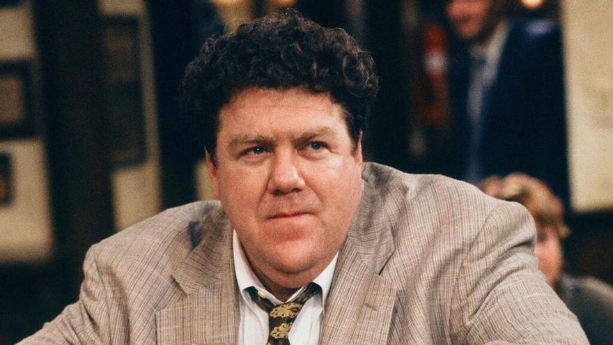 Muere George Wendt, actor que dio vida a Norm Peterson en la icónica serie 'Cheers'