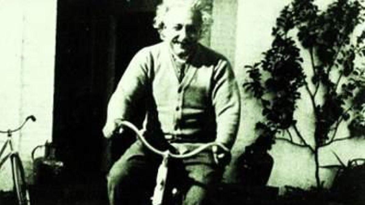 einstein