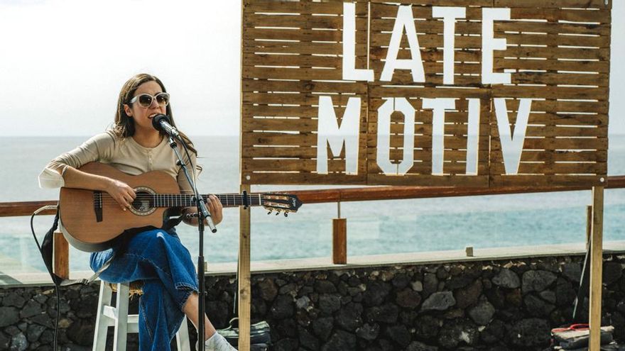 Actuación de Valeria Castro en 'Late Motiv'