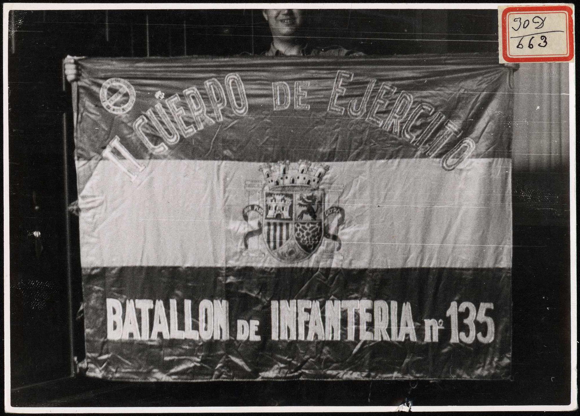 "Bandera del Batallón de Infatería 135". 27 de agosto de 1937